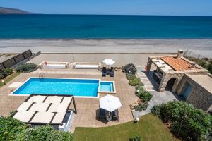First Row Beach Villa Turquoise in Iconic Destination, Perfect Sea Backdrop, Pool & Terrace Ideal for Events